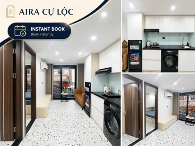 Camera familiare con balcone — Aira Cu Loc Apartment